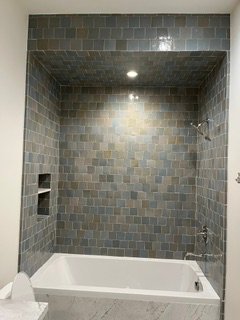 G&R Custom Design Tile project photo 26