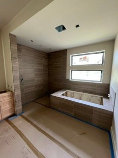 G&R Custom Design Tile project photo 37