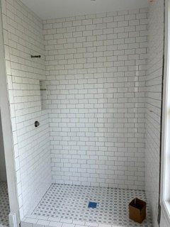 G&R Custom Design Tile project photo 38
